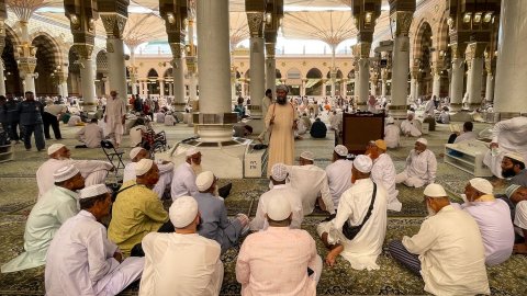 Rüyada Namaz Kılmak Ve Rüyada Cemaatle Namaz Kılmak