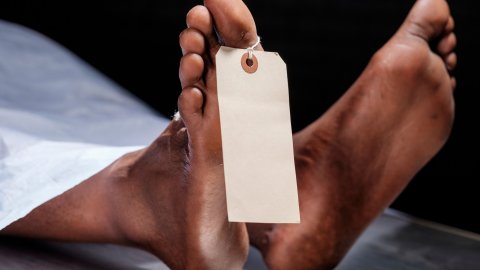 Rüyada Ölmüş Baba Görmek Ve Rüyada Vefat Etmiş Babaya Sarılmak