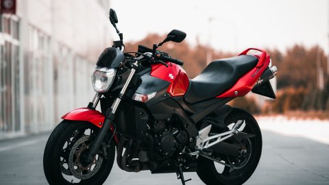 Rüyada Motor Sürmek Ne Anlama Gelir?